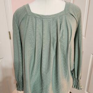 Elegant Green Women's Top